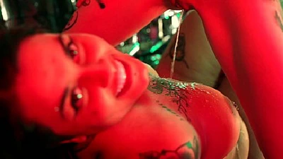 Cover for 'Lesbian Golden Shower & Masturbation'